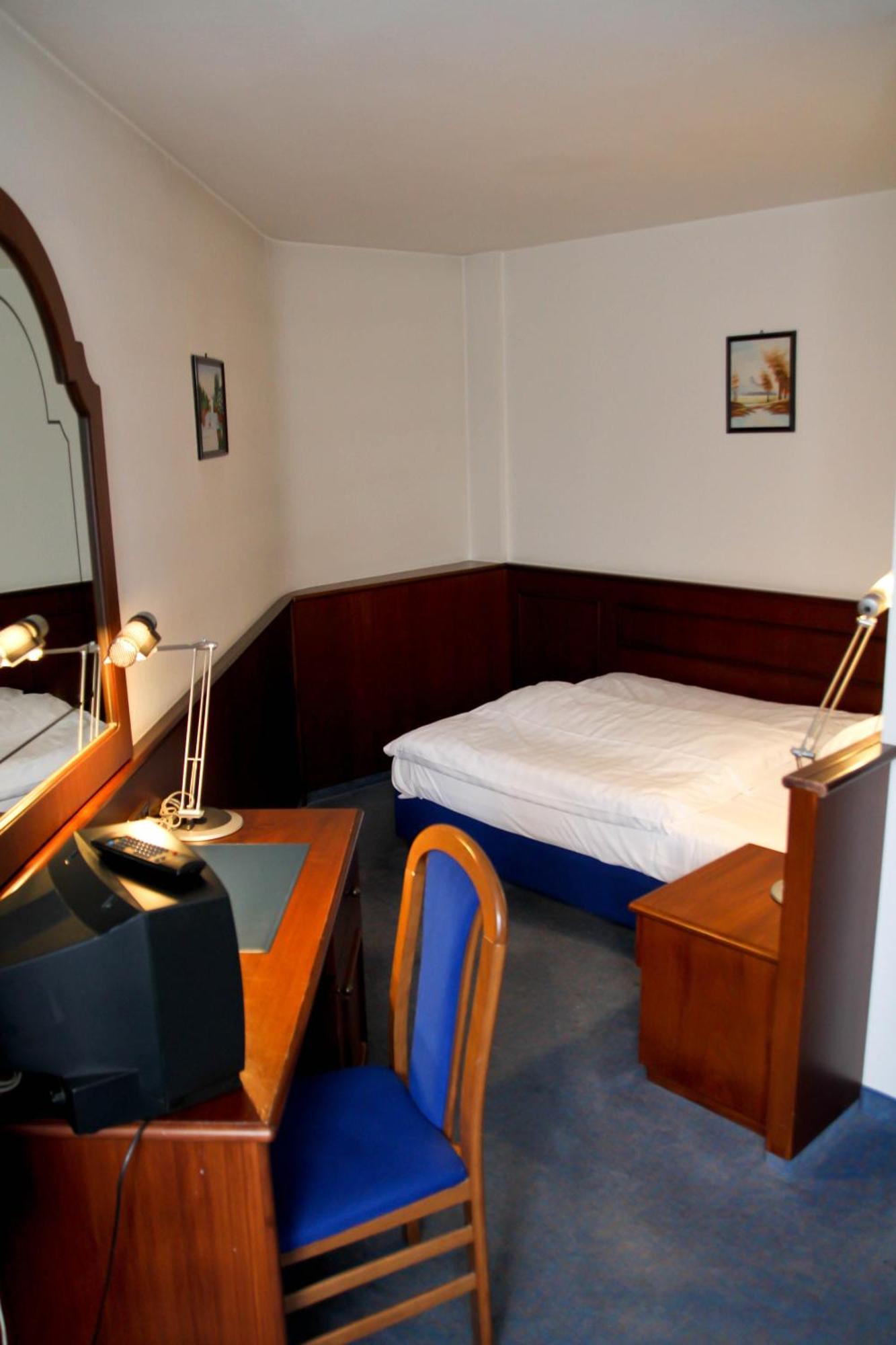 Hotel Garni Italia Buehl Ngoại thất bức ảnh