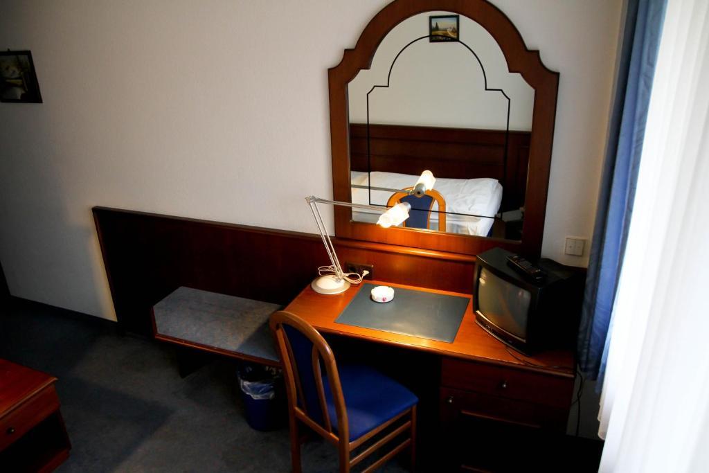 Hotel Garni Italia Buehl Phòng bức ảnh